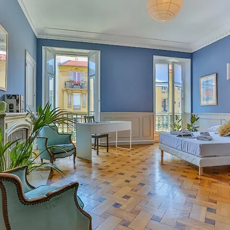 Maison Bianchi - 24 Paul Deroulede *